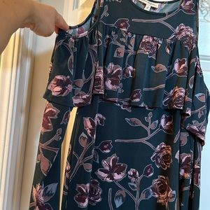 NWT Jessica Simpson maternity top size medium